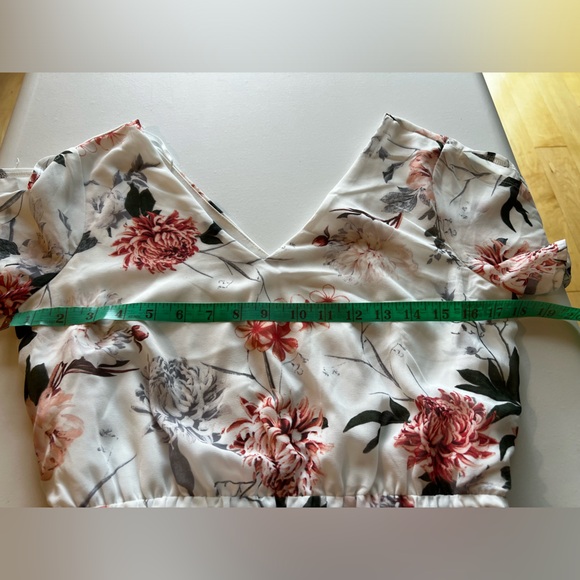 Floral Summer White Dress Women’s Size S - Picture 12 of 13